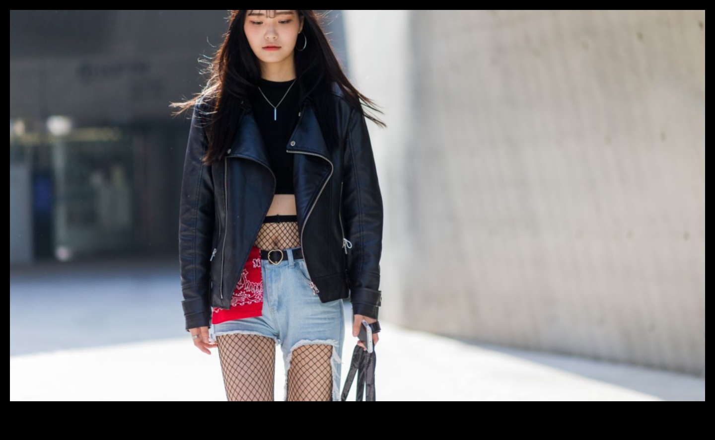 Throwback Threads: Ανακαλύψτε ξανά τις χρυσές στιγμές της μόδας