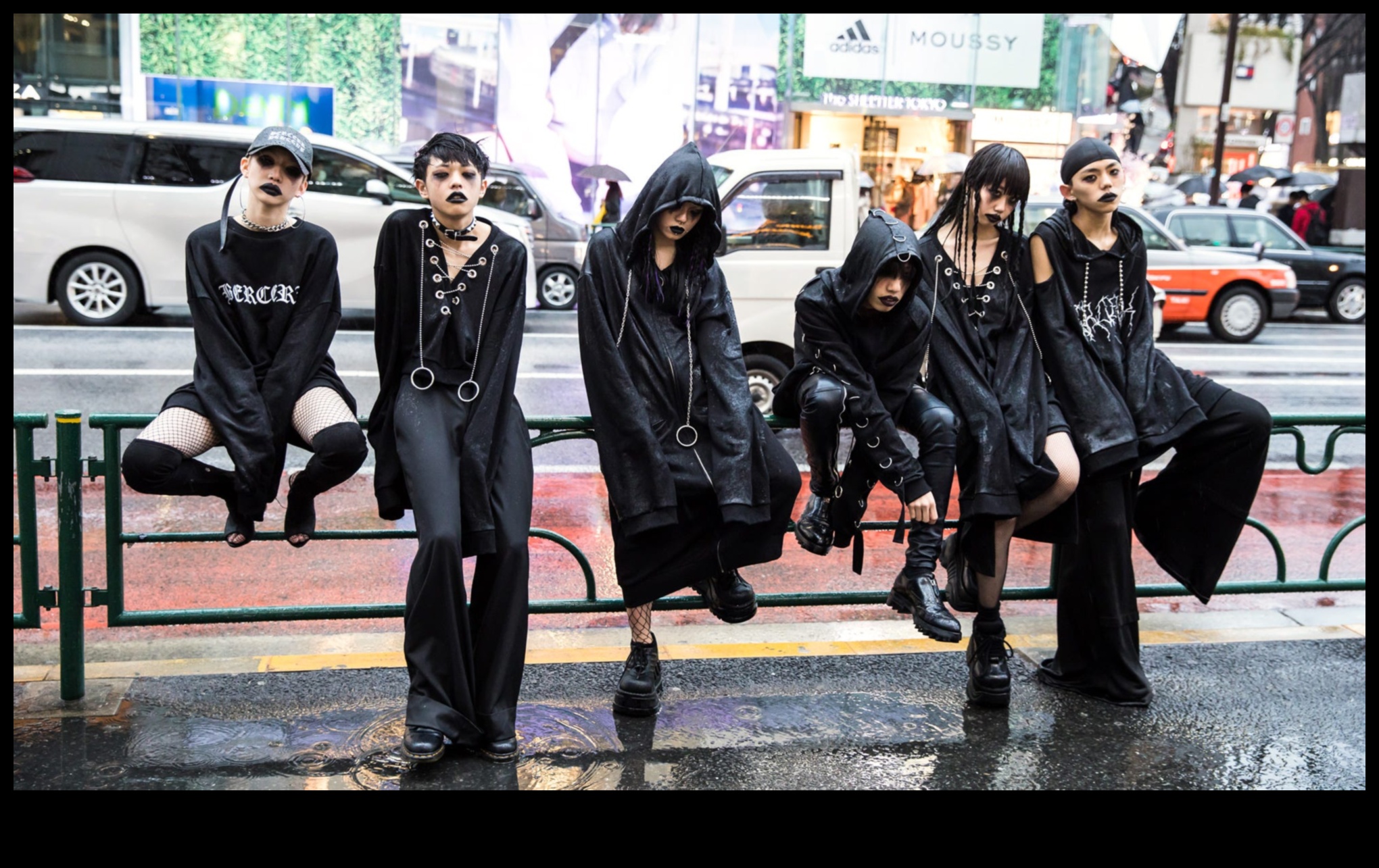 Street Chic Chronicles: Ένας Insider's Guide to Urban Trendy Fashion